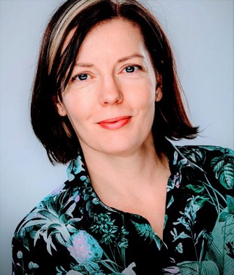 Photo of Professor Maggie Cummings