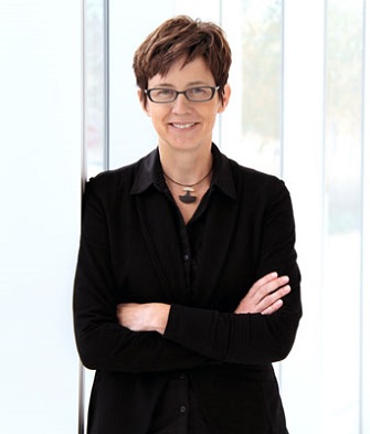 Photo of Professor Tracey Galloway