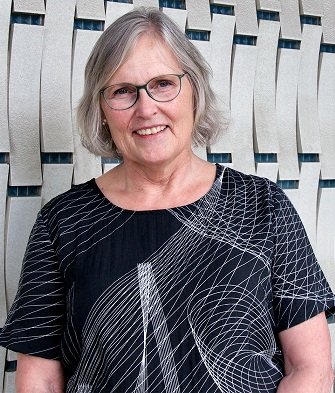 Photo of Professor Emerita Susan Pfeiffer